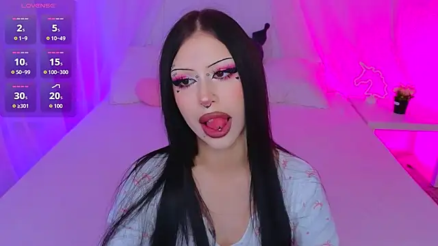 venomeowww   online show from November 4, 3:16 am