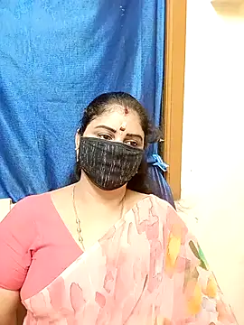 Snapshot of sushma26 chatting on October 17, 5:04 pm sushma26 online show from October 17, 5:04 pm