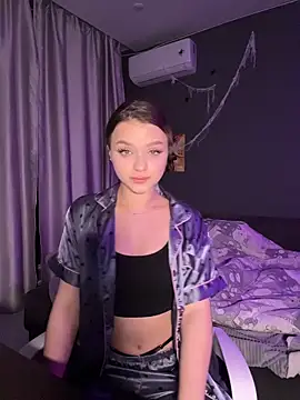 Snapshot of VelvetRush_ chatting on October 30, 4:30 pm VelvetRush  online show from October 30, 4:30 pm