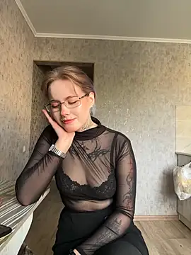 n1ghtcloud online show from September 23, 11:02 am