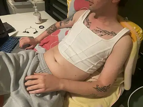 NoaTender online show from September 22, 6:21 pm