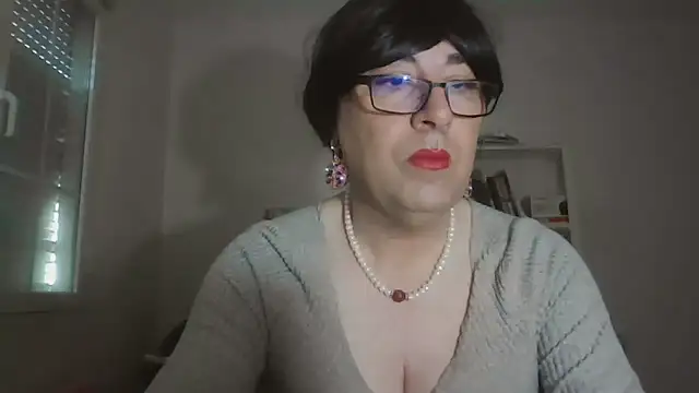 nataliacd online show from December 14, 9:25 am