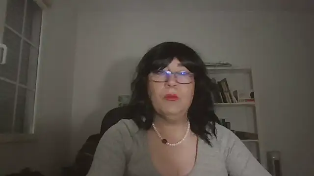 nataliacd online show from December 17, 5:30 pm