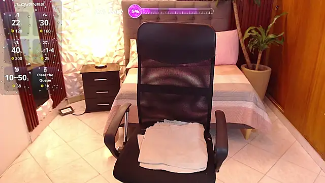 veronica em1 online show from February 12, 1:06 pm