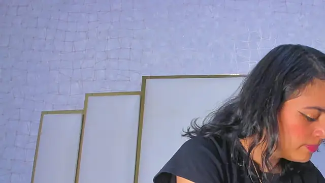 thalia888  online show from December 20, 7:43 pm