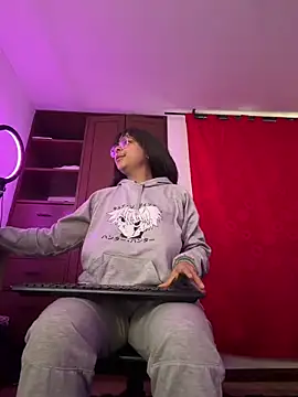 MiaCollinssx online show from June 9, 3:01 pm
