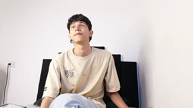 alexmark  online show from October 28, 2:31 pm