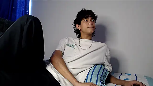 alexmark  online show from June 9, 6:08 pm
