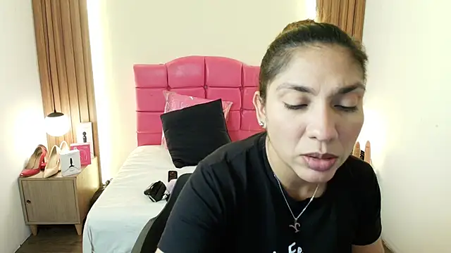 SexyRachel  online show from February 12, 7:31 pm