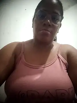 Snapshot of Big_ass_submissive chatting on January 10, 12:23 am Big ass submissive online show from January 10, 12:23 am