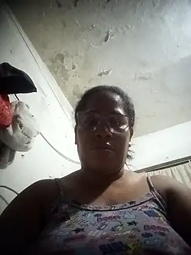 Snapshot of Big_ass_submissive chatting on January 12, 12:32 pm Big ass submissive online show from January 12, 12:32 pm