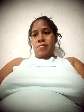 Snapshot of Big_ass_submissive chatting on January 15, 11:41 pm Big ass submissive online show from January 15, 11:41 pm