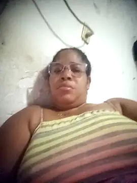 Snapshot of Big_ass_submissive chatting on February 4, 12:33 pm Big ass submissive online show from February 4, 12:33 pm