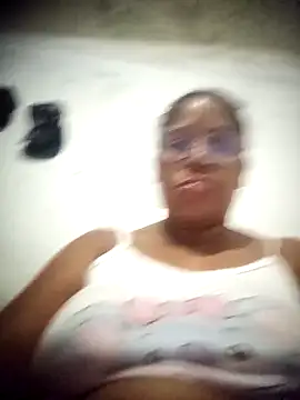 Snapshot of Big_ass_submissive chatting on February 12, 1:28 pm Big ass submissive online show from February 12, 1:28 pm