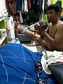 Snapshot of nizam69 chatting on September 19, 11:11 am nizam69 online show from September 19, 11:11 am