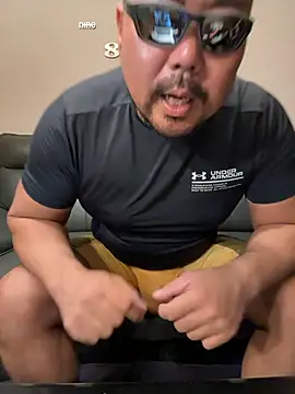 Snapshot of jack_jay0103 chatting on September 17, 12:18 pm jack jay0103 online show from September 17, 12:18 pm