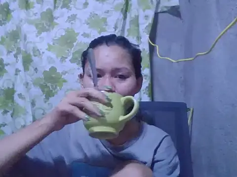 Sweeetgurll online show from November 8, 2:06 pm