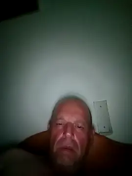 Snapshot of ulisestele chatting on October 18, 4:52 pm ulisestele online show from October 18, 4:52 pm