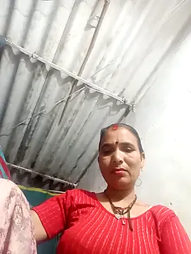 Snapshot of Monika_thakurr chatting on September 15, 8:53 pm Monika thakurr online show from September 15, 8:53 pm