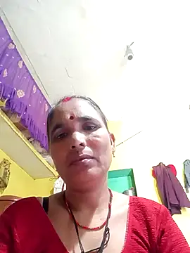 Snapshot of Monika_thakurr chatting on October 6, 8:34 am Monika thakurr online show from October 6, 8:34 am