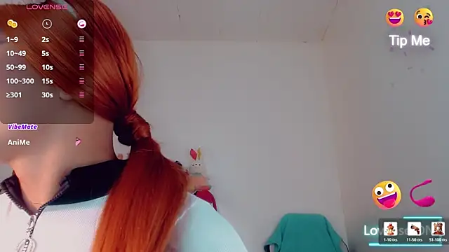 Snapshot of Natasha_clifford chatting on January 5, 7:50 pm Natasha clifford online show from January 5, 7:50 pm