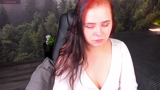 Alis Platt online show from December 3, 1:02 am