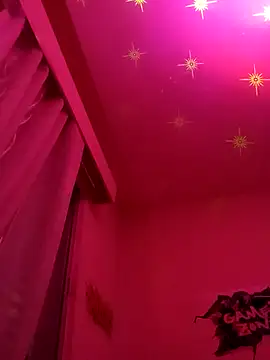 Snapshot of 67874 chatting on February 5, 3:38 pm 67874 online show from February 5, 3:38 pm