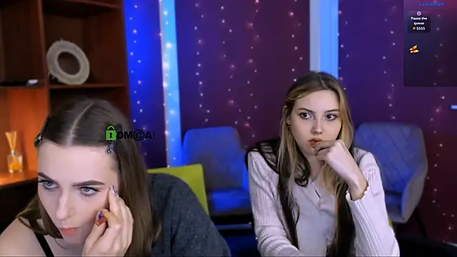 aria moo online show from December 4, 6:12 am