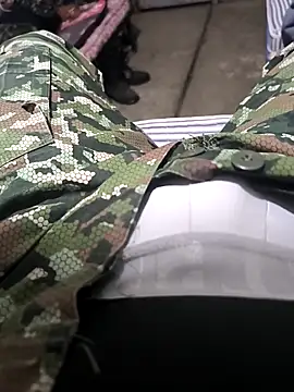 lamejorpene online show from October 17, 1:57 pm