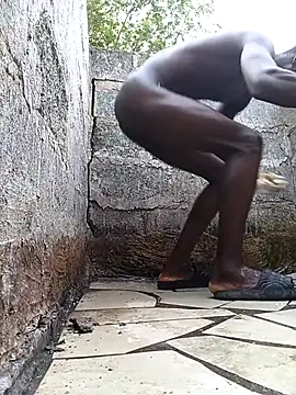 Snapshot of Biguyzi chatting on February 20, 7:10 am Biguyzi online show from February 20, 7:10 am