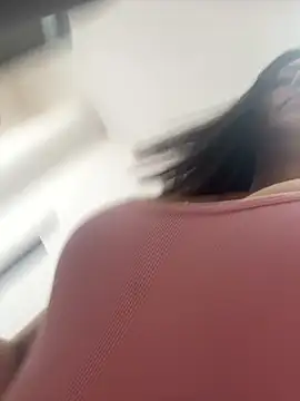 Snapshot of Isabellaa_Palacios chatting on June 19, 2:10 pm Isabellaa Palacios online show from June 19, 2:10 pm