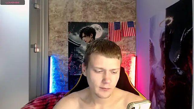 Xavier Night81 online show from December 3, 11:30 am