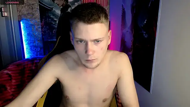 Xavier Night81 online show from December 5, 10:57 am