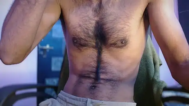 Snapshot of funndudd chatting on November 8, 12:49 pm funndudd online show from November 8, 12:49 pm