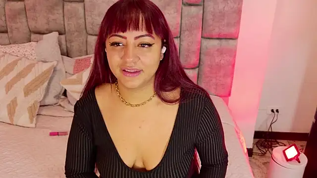 DaniniAnderson online show from December 2, 4:18 am