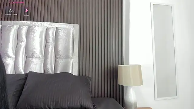 Zahra milks online show from March 8, 1:15 pm