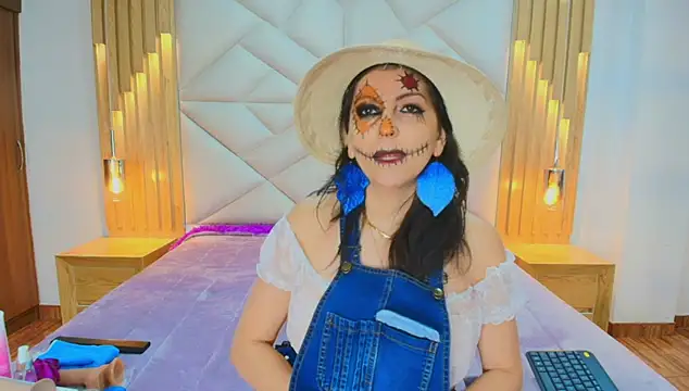 allie pearl online show from October 31, 11:55 am