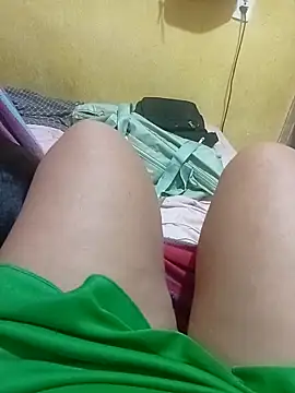 Snapshot of Ravena2290 chatting on November 3, 1:01 pm Ravena2290 online show from November 3, 1:01 pm