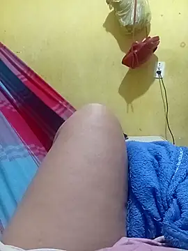 Snapshot of Ravena2290 chatting on November 6, 5:03 pm Ravena2290 online show from November 6, 5:03 pm