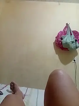 Snapshot of Ravena2290 chatting on November 20, 3:18 am Ravena2290 online show from November 20, 3:18 am