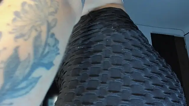 tianastone  online show from November 19, 2:33 am