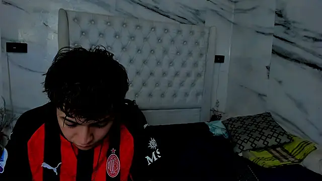 Ari and Storm online show from January 31, 11:25 pm