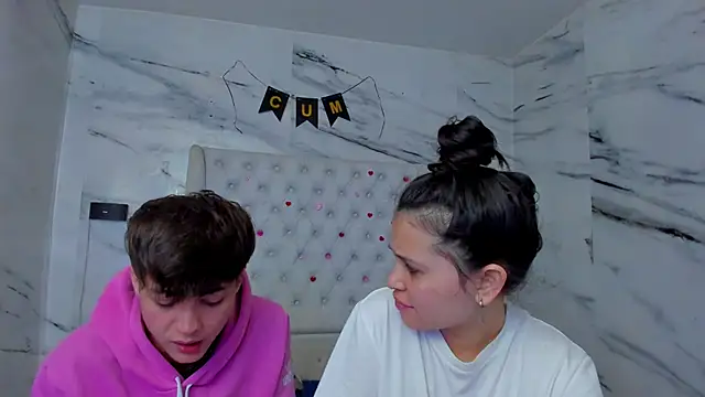 Ari and Storm online show from May 5, 1:52 pm