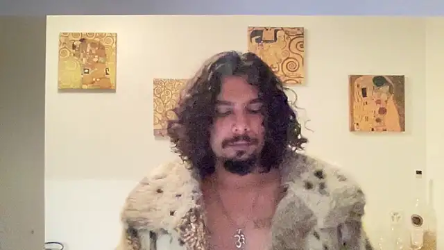 Snapshot of daddyvibes chatting on February 24, 12:52 am daddyvibes online show from February 24, 12:52 am