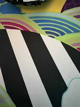 in ur dream online show from October 29, 11:01 am