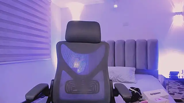 SkyThompson online show from October 3, 4:09 am