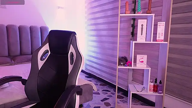 SkyThompson online show from December 5, 5:49 am