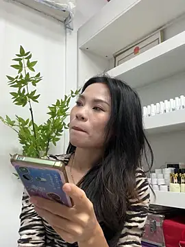 Baby-mmm online show from November 4, 1:32 pm