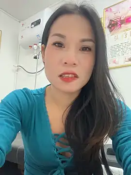 Baby-mmm online show from November 29, 9:45 am