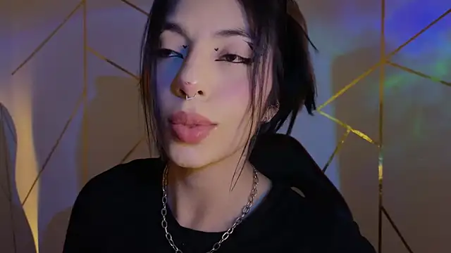 Snapshot of Hollyxx_ chatting on February 7, 5:38 pm Hollyxx online show from February 7, 5:38 pm